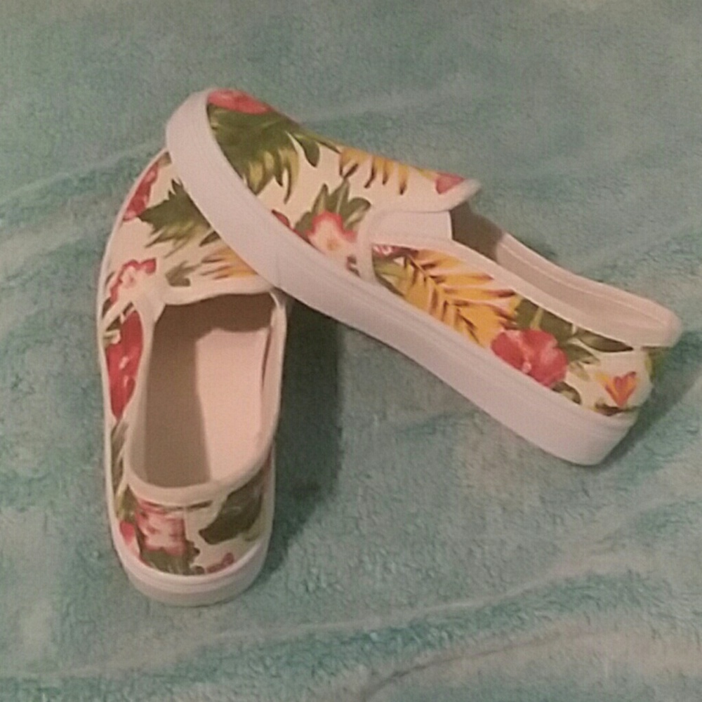 Tropical Shoes